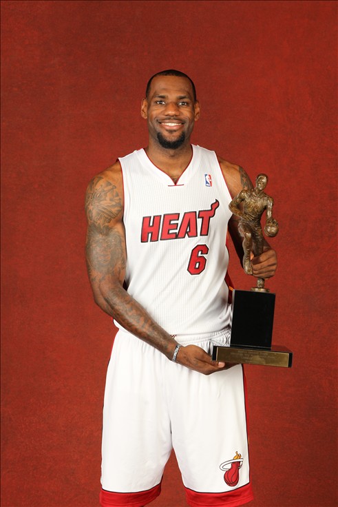 队记：莫兰特符合开拓者的快节奏打法，可用亨德森或夏普交易（队记者：莫兰特契合开拓者快节奏体系，或以亨德森／夏普为交易筹码）