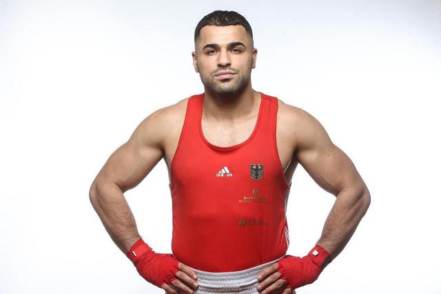 法比奥晒与古加搞怪合照：我们爱中国，很满意现在的生活状态（法比奥与古加搞怪合影曝光：称热爱中国，对当下生活十分满意）