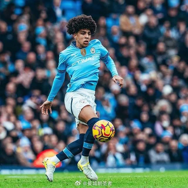 阿坎吉：踢利物浦不会让我有额外动力，但我高兴再次面对他们（阿坎吉：对阵利物浦并无额外动力，但再次交手让我开心）