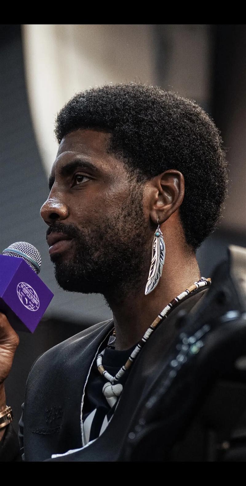 詹姆斯上次常规赛得分未上双时，仅剩6人还是现役球员（自詹姆斯上次常规赛得分未上双以来，仍在役的球员仅剩6人）